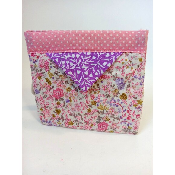 Hand-Sewn Mixed Print Quilted Tissue Jewelry Makeup 5x5 Pouch - Picture 4 of 5